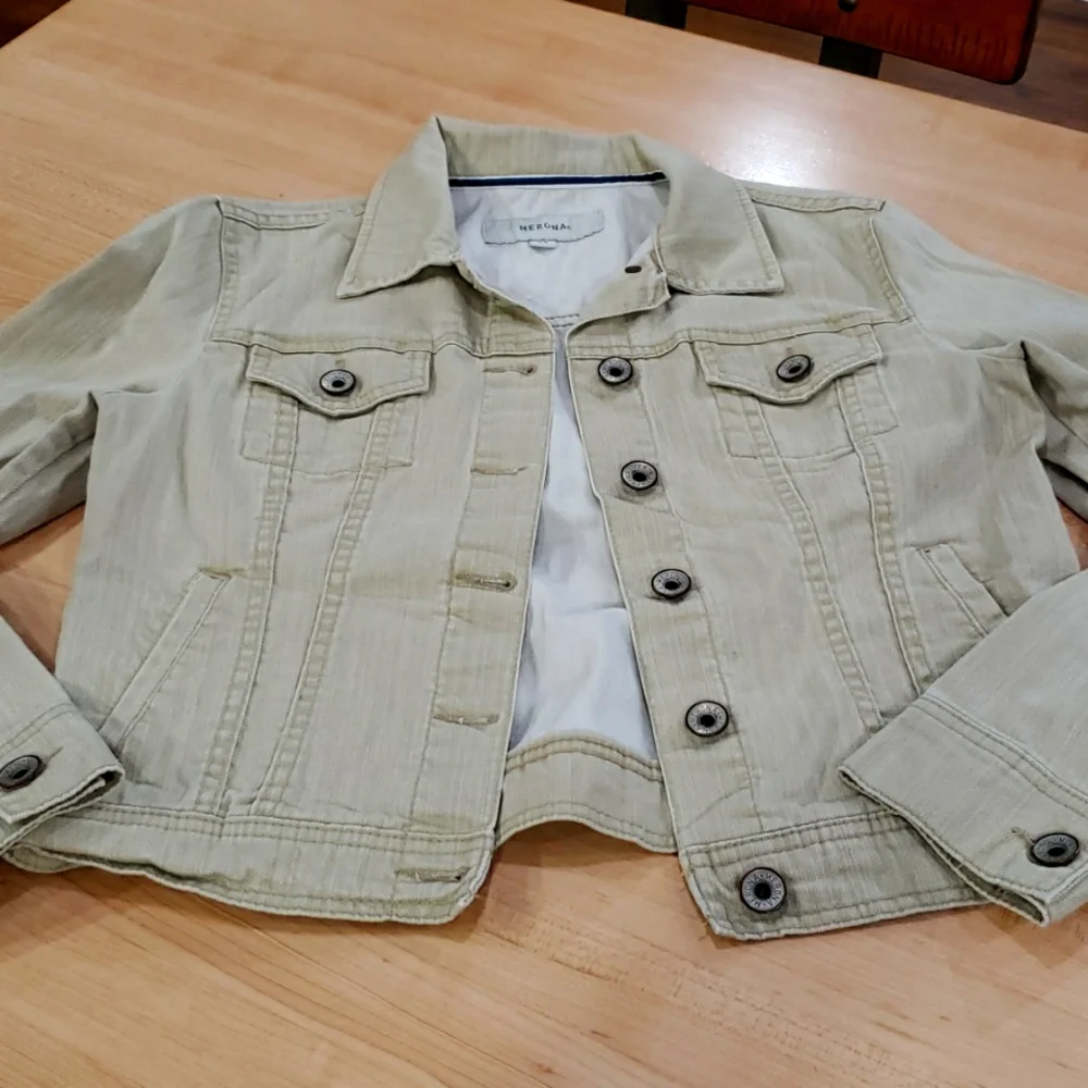 Denim jacket in khaki